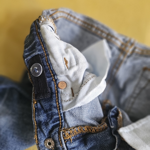 7 for All mankind Boys Jeans. Straight.Sz 6. No flaws. - Picture 8 of 10